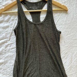 Beyond Yoga Women's Olive Green/Gray Tank Top